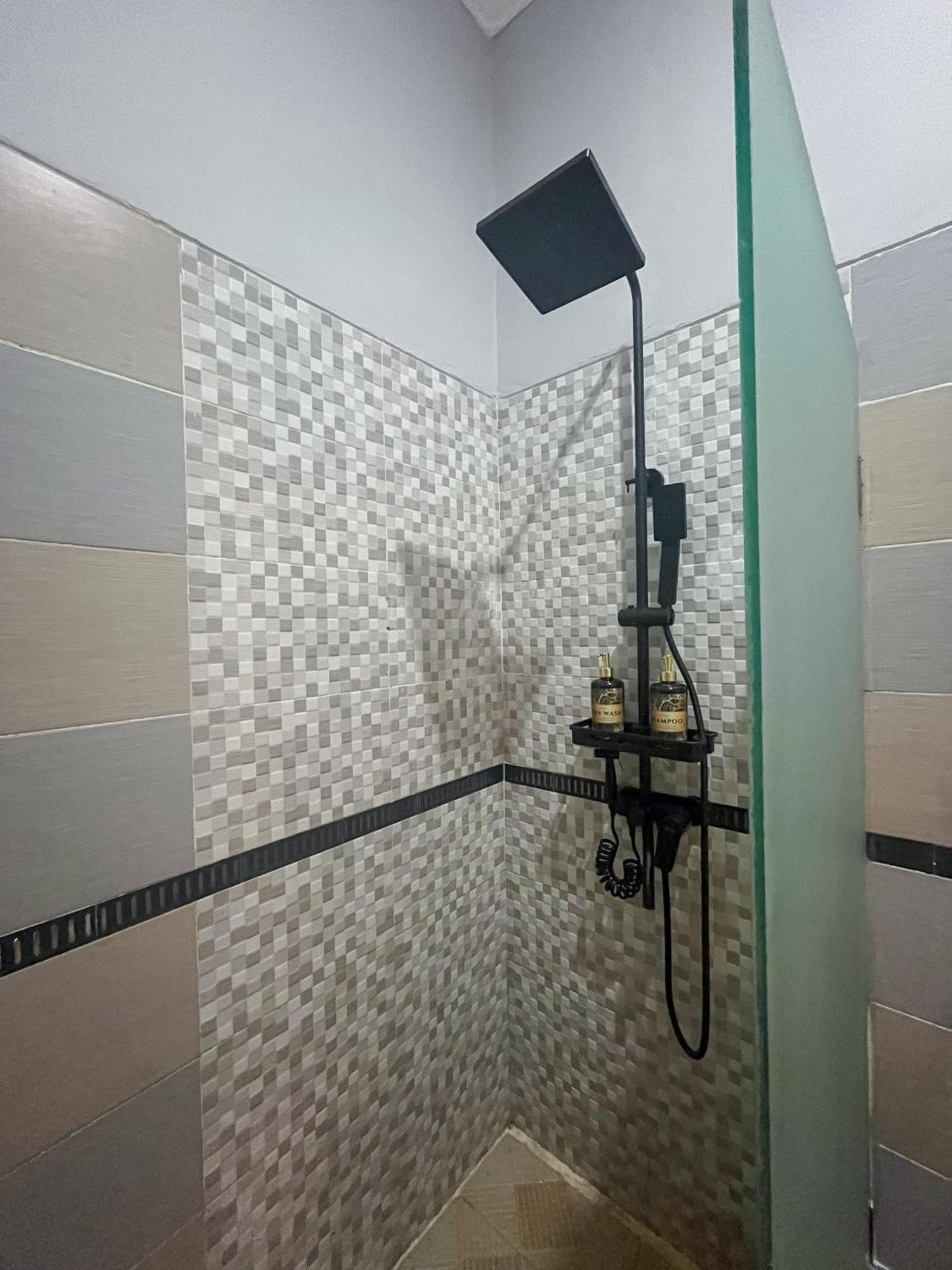 꾸따 Dara House 아파트 외부 사진